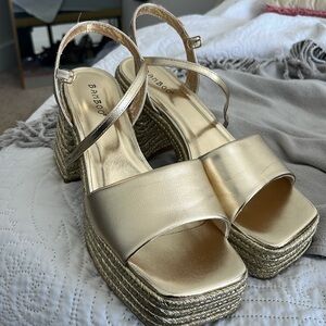 Gold Wedges
